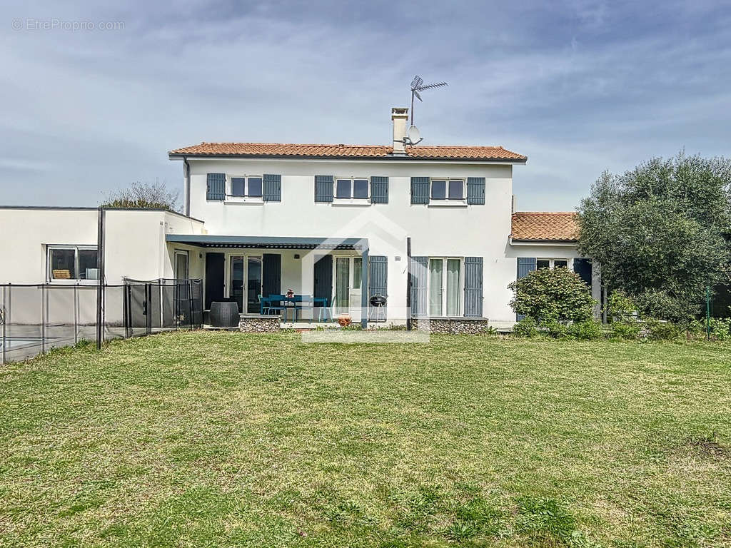 Maison à SAINT-AUBIN-DE-MEDOC