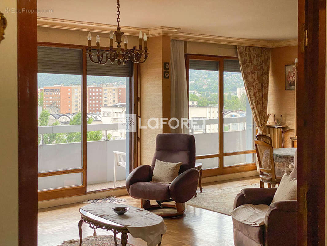 Appartement à GRENOBLE