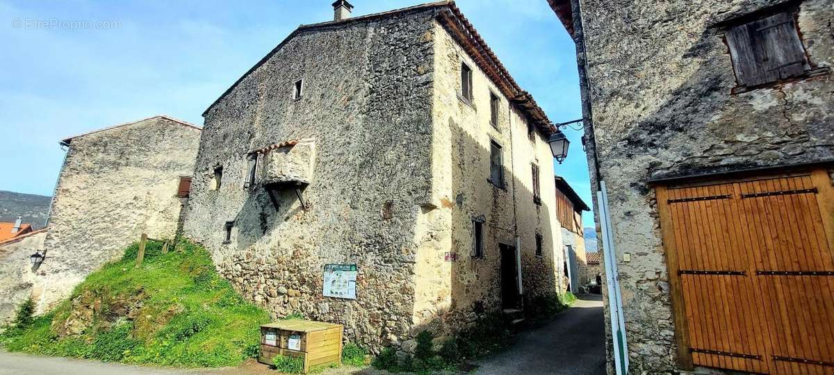 Maison à FOIX