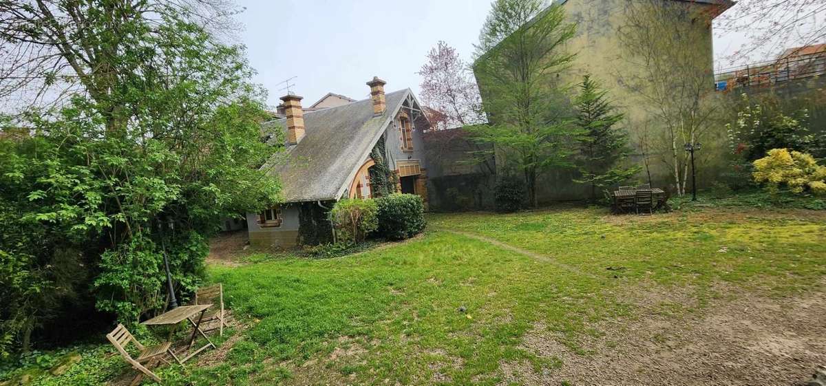 Maison à LONGUYON