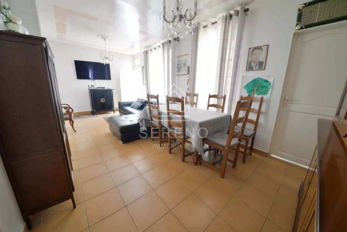 Appartement à VINCENNES