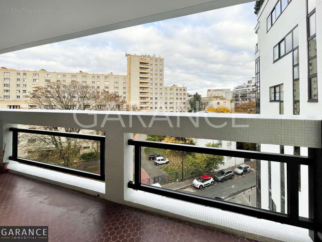 Appartement à PARIS-12E