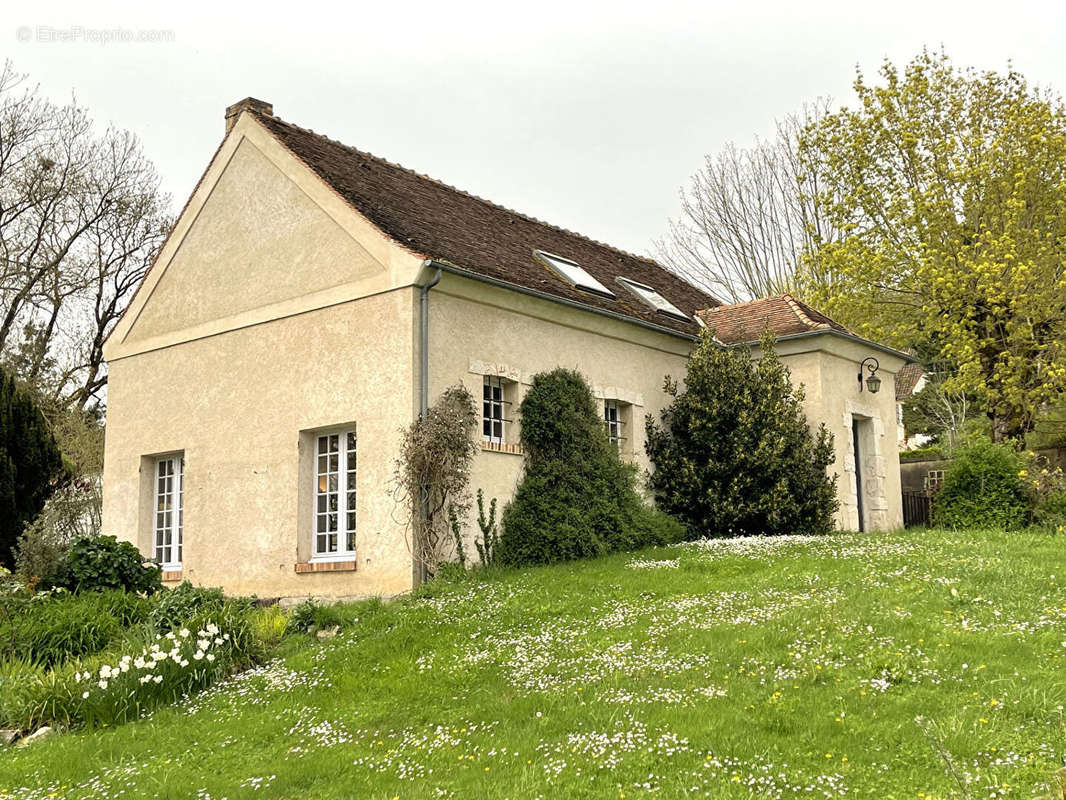 Maison à VAUX-SUR-SEINE