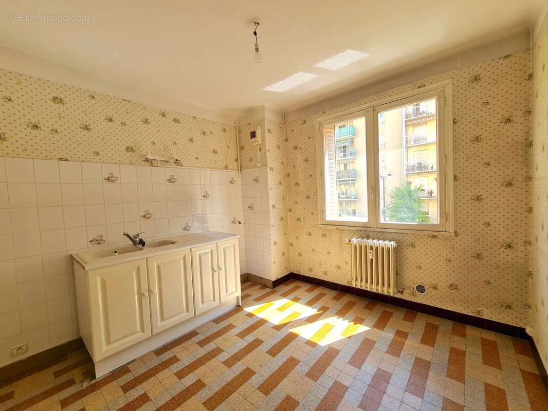 Appartement à AIX-LES-BAINS