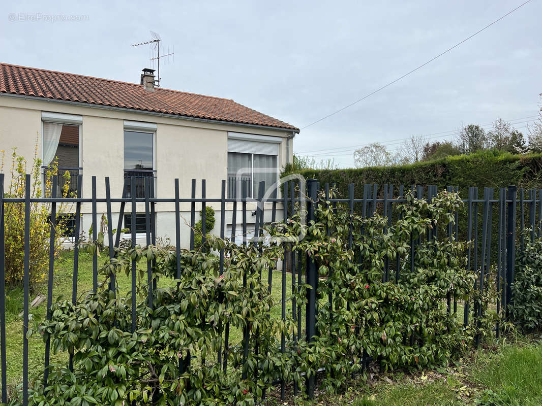 Maison à SAINT-BENOIT