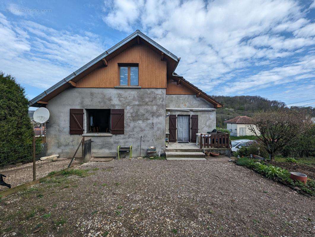 Maison à L&#039;ISLE-SUR-LE-DOUBS