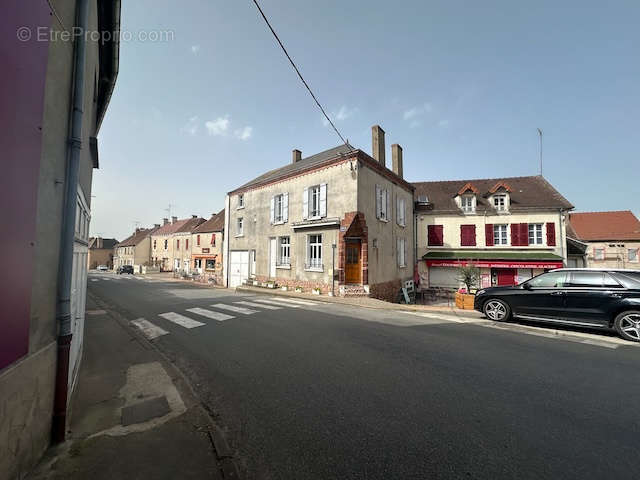 Maison à SAINT-LEON