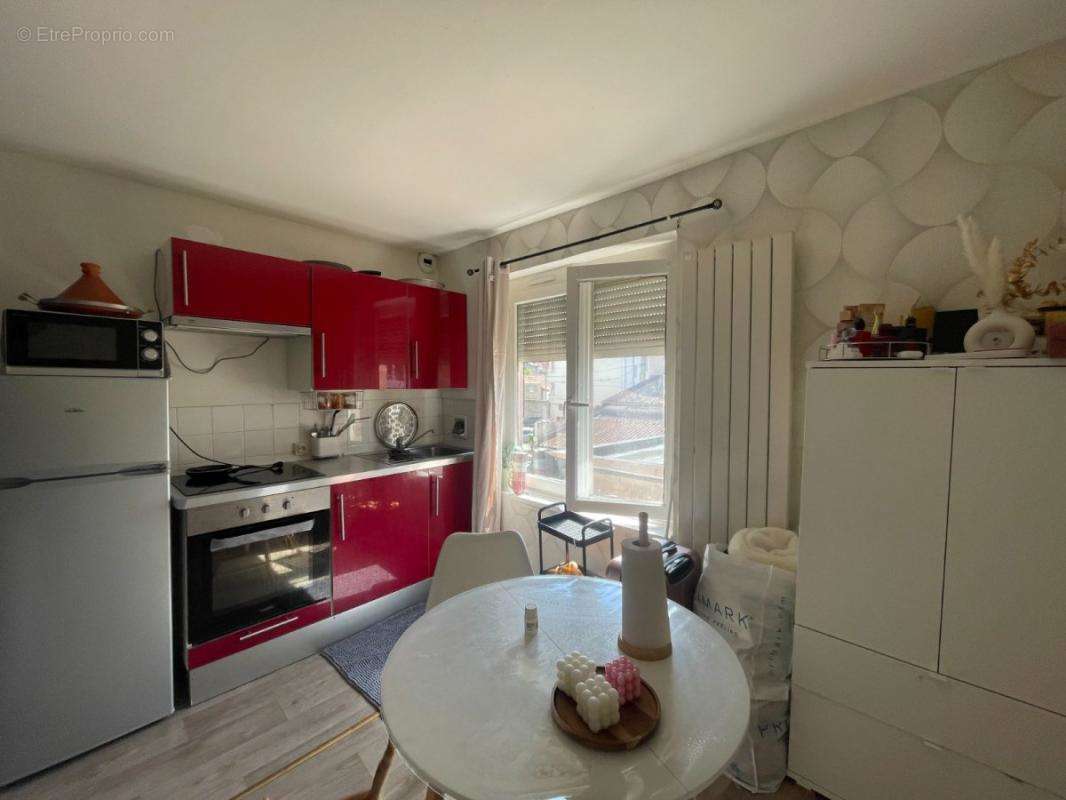 Appartement à SAINT-ETIENNE