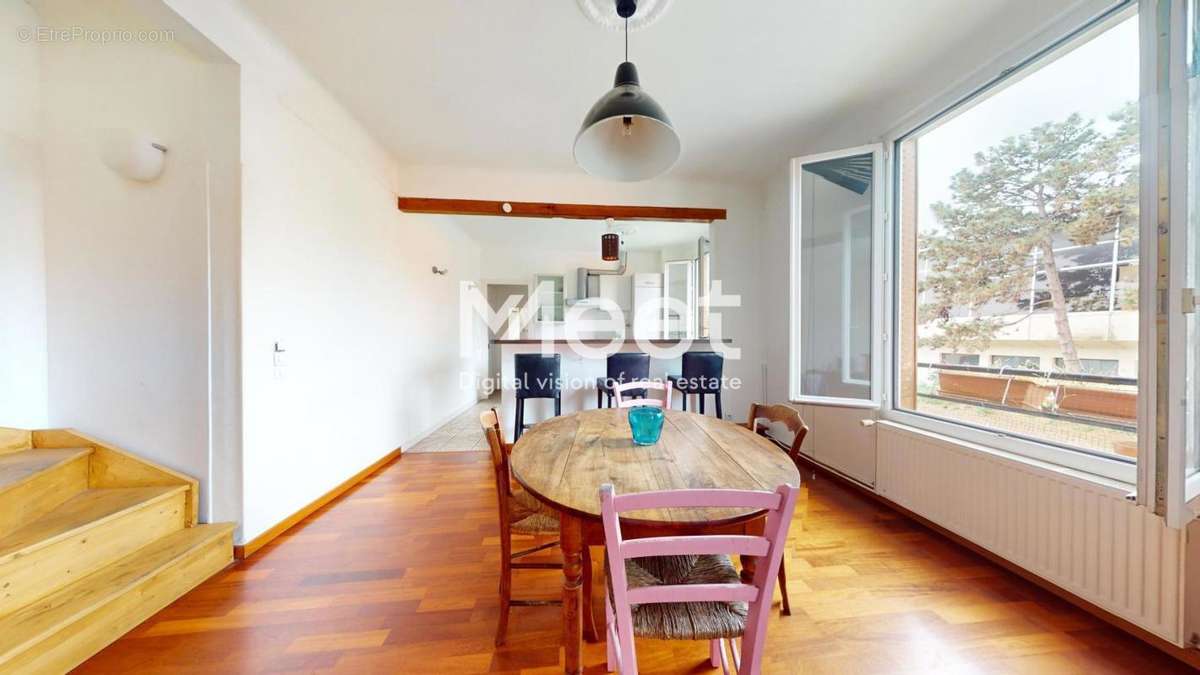 Appartement à VITRY-SUR-SEINE