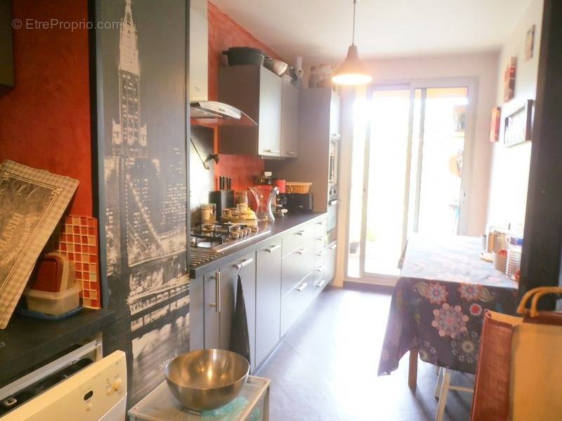 Appartement à MARSEILLE-10E