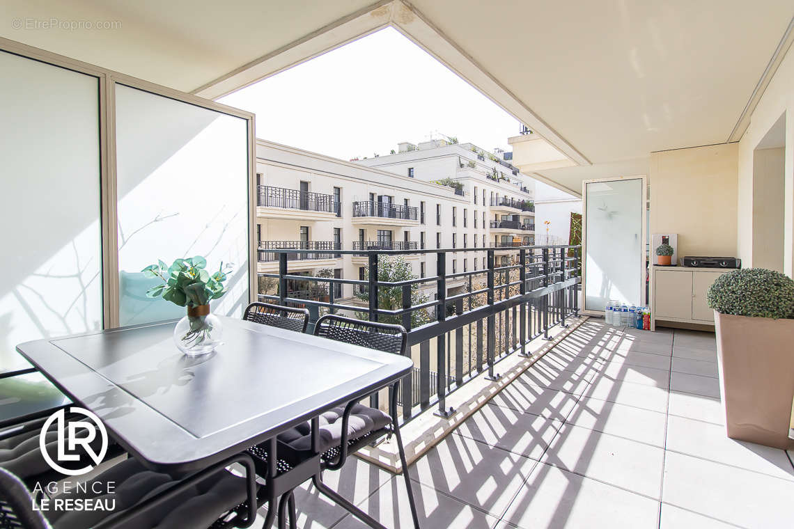 Appartement à LEVALLOIS-PERRET