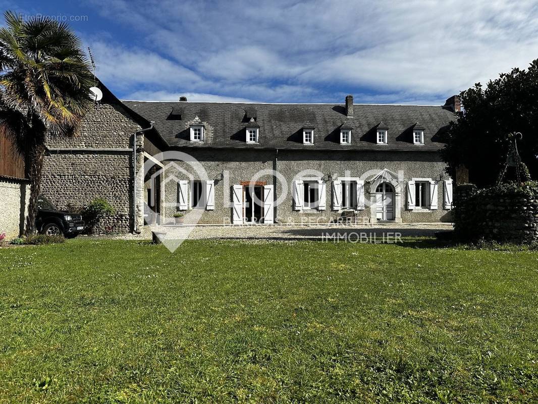 Maison à TARBES