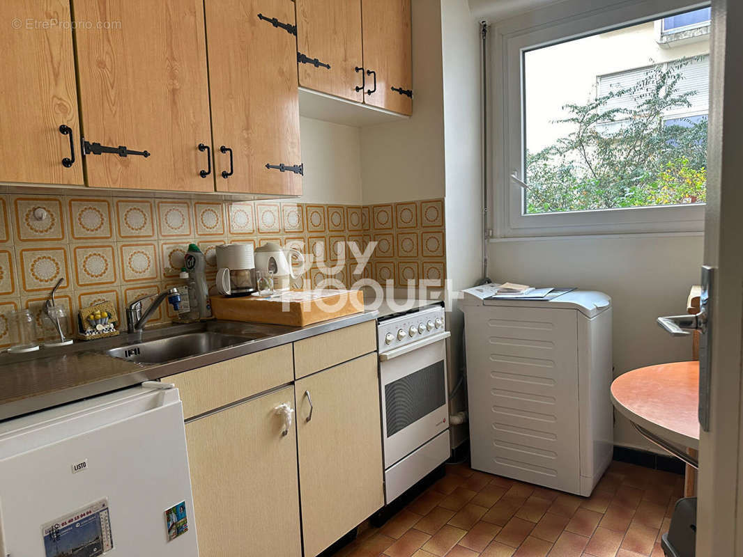 Appartement à PARIS-10E