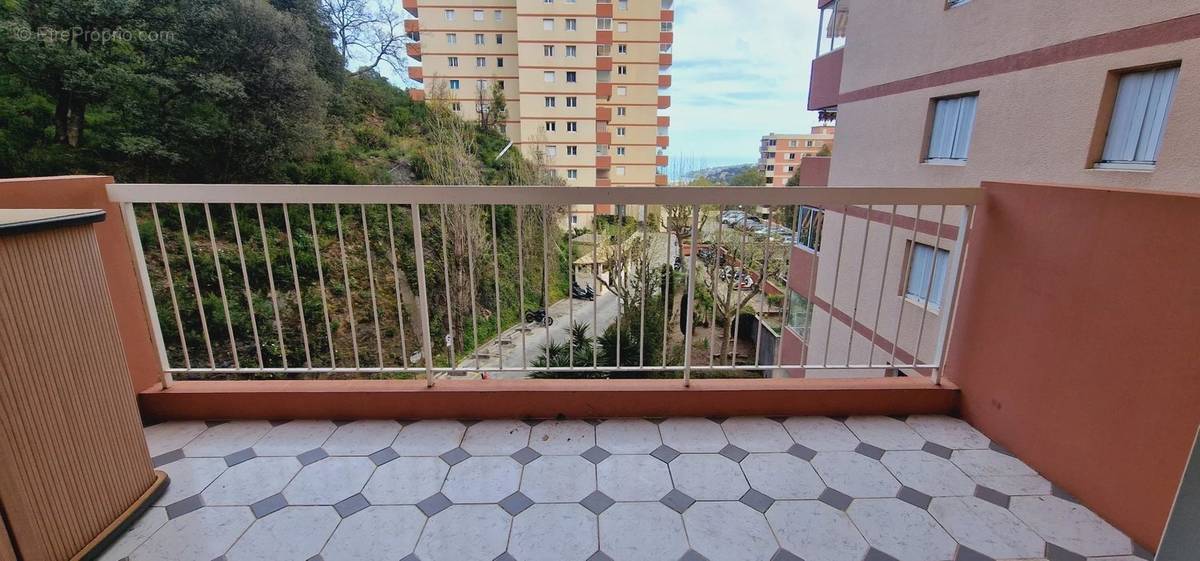 Appartement à MENTON