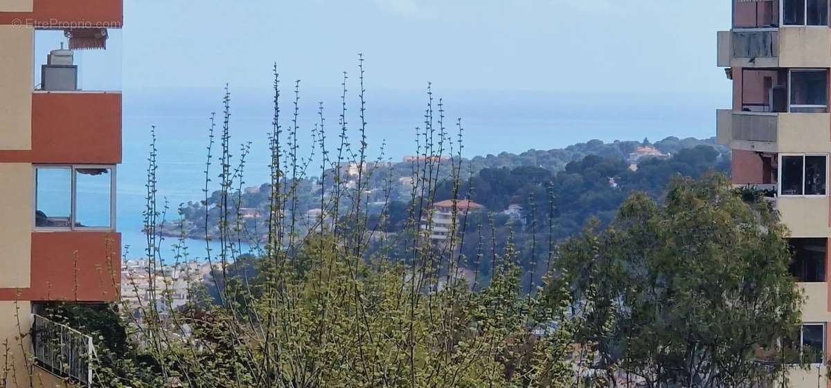 Appartement à MENTON