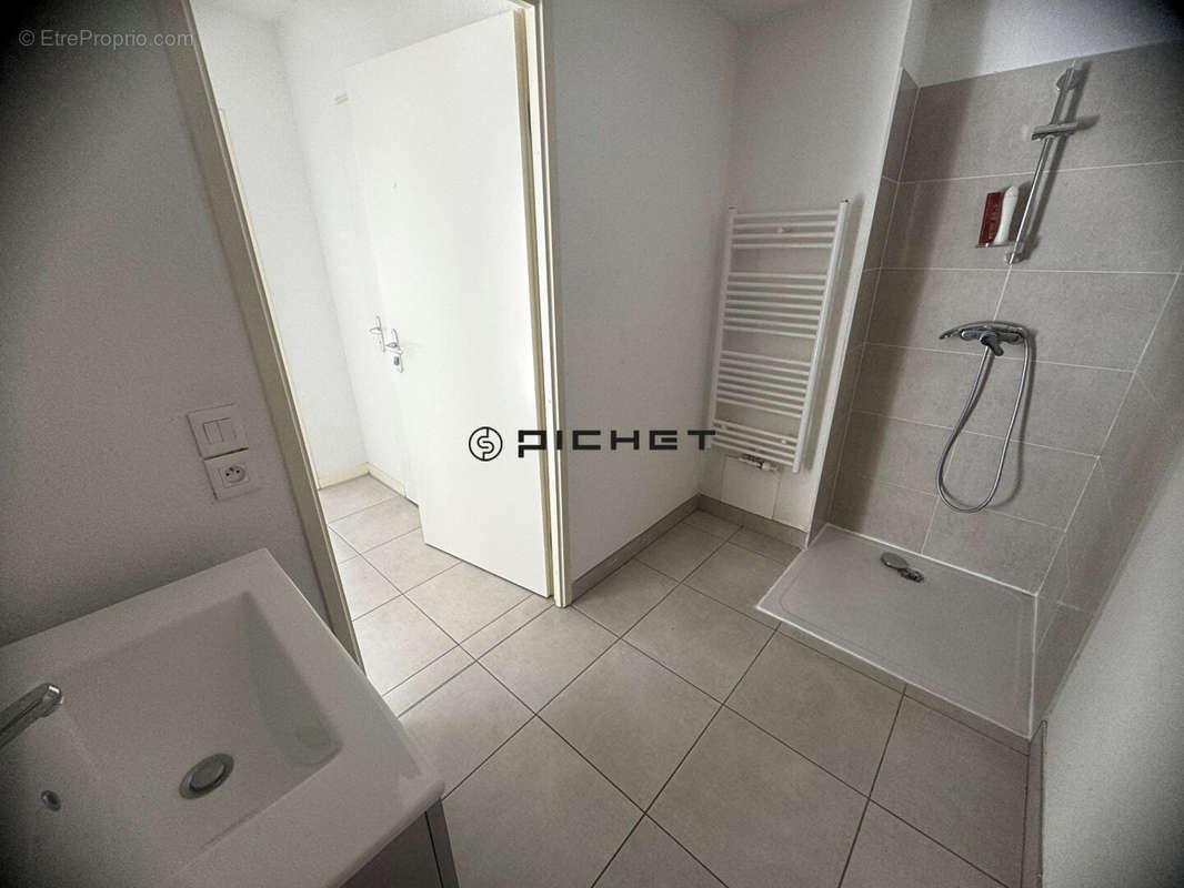 Appartement à BEGLES