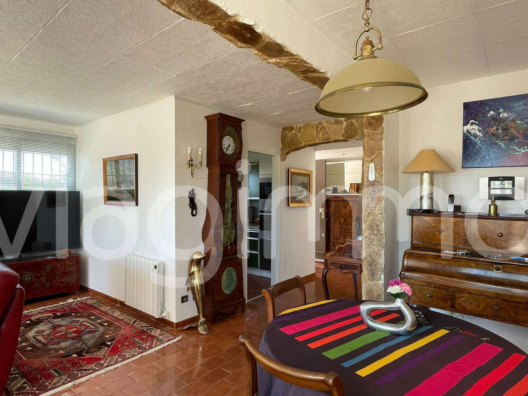 Appartement à MARSEILLE-11E