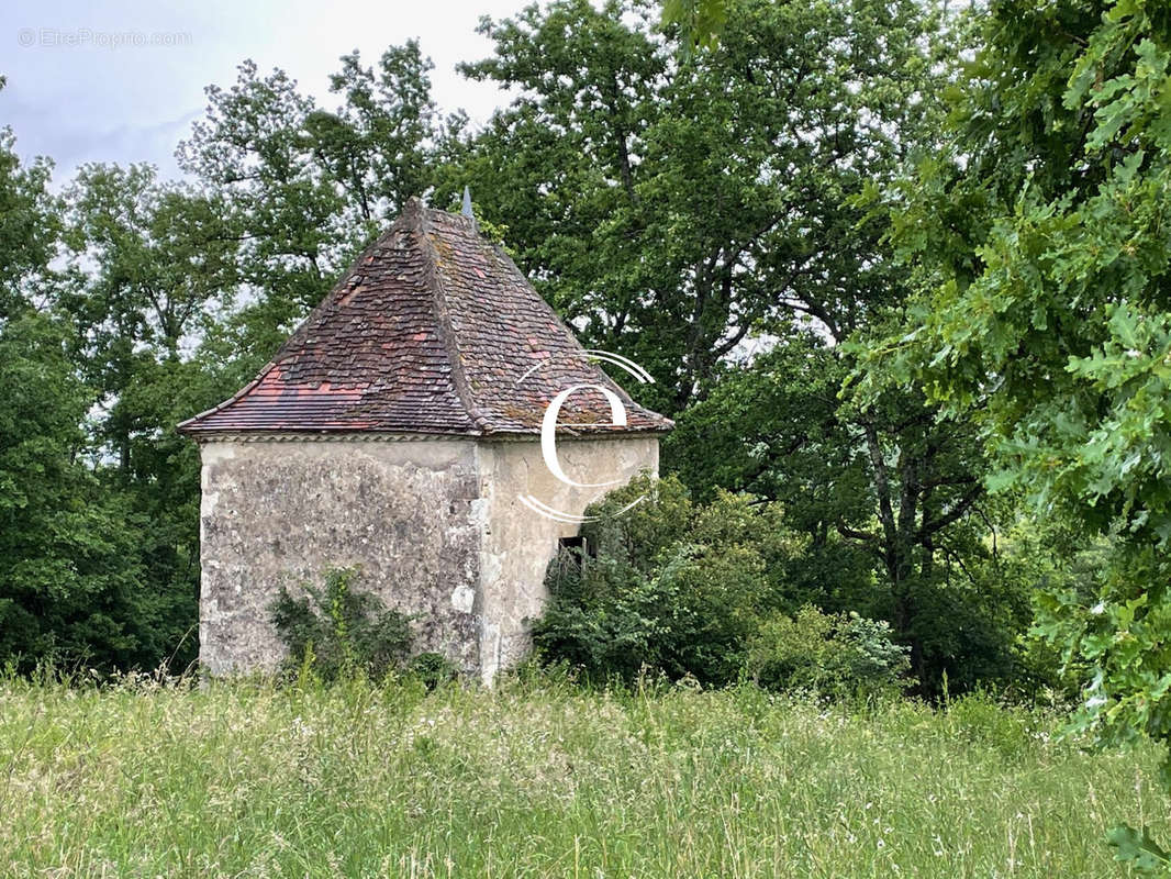 Maison à GENSAC