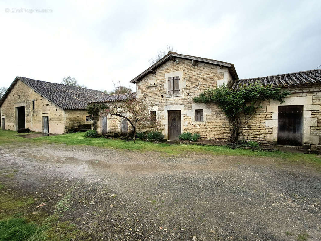 Maison à BRULAIN