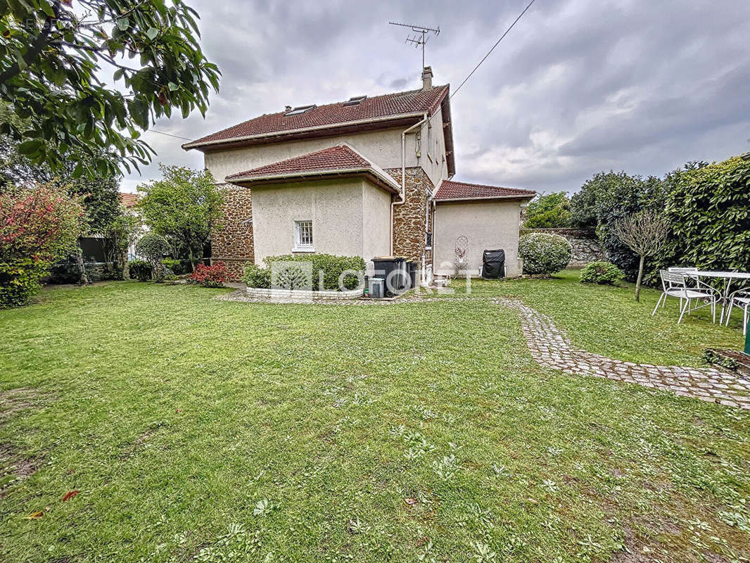 Maison à SUCY-EN-BRIE