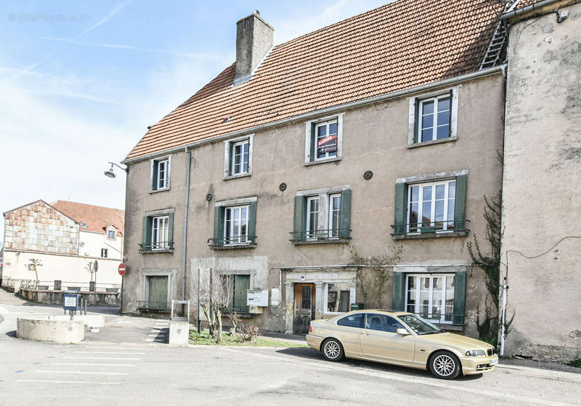 Appartement à FAVERNEY