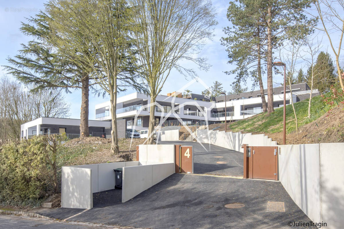 Appartement à MONT-SAINT-AIGNAN