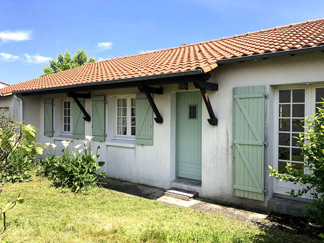 Maison à LES SORINIERES