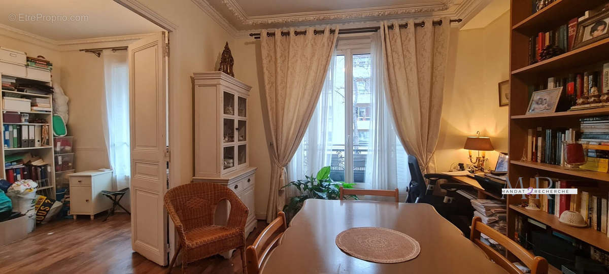 Appartement à LEVALLOIS-PERRET