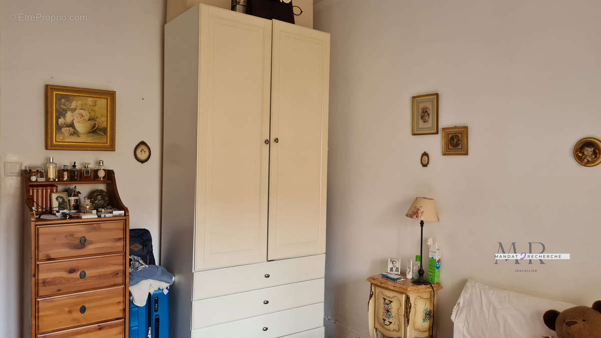 Appartement à LEVALLOIS-PERRET