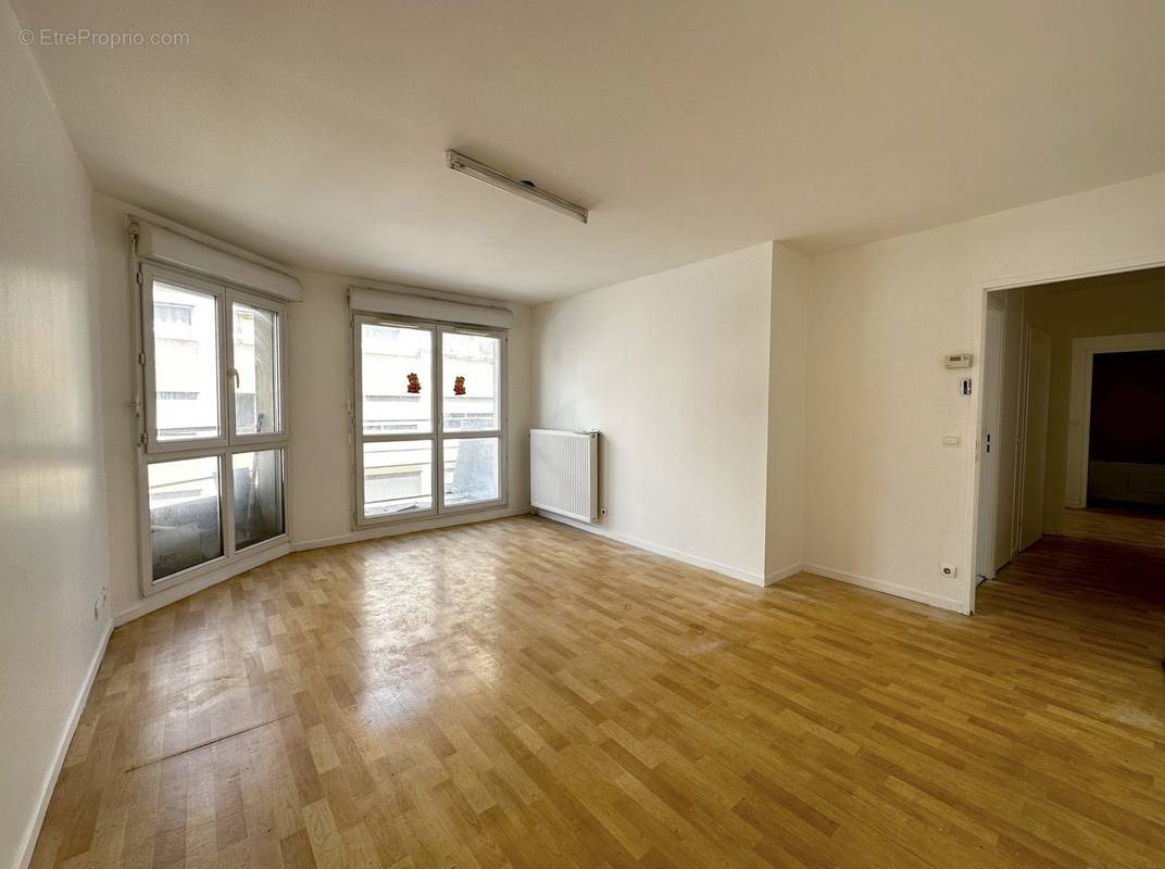 Appartement à AUBERVILLIERS