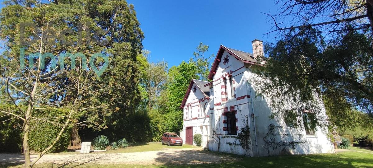 Maison à BRIOUX-SUR-BOUTONNE