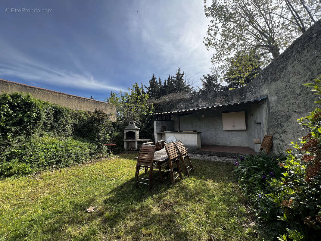 Maison à VAISON-LA-ROMAINE