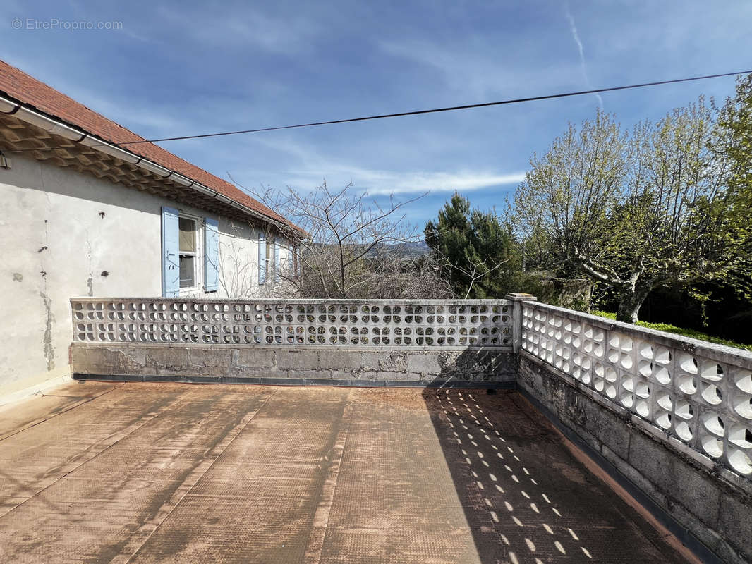 Maison à VAISON-LA-ROMAINE