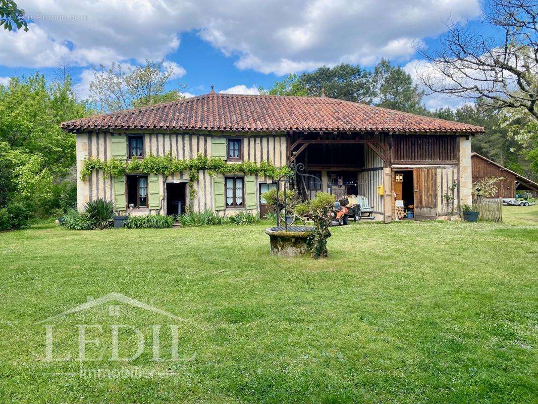 Maison à LABASTIDE-D&#039;ARMAGNAC