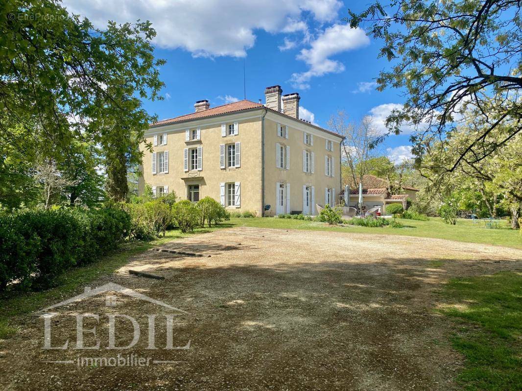 Maison à LABASTIDE-D&#039;ARMAGNAC