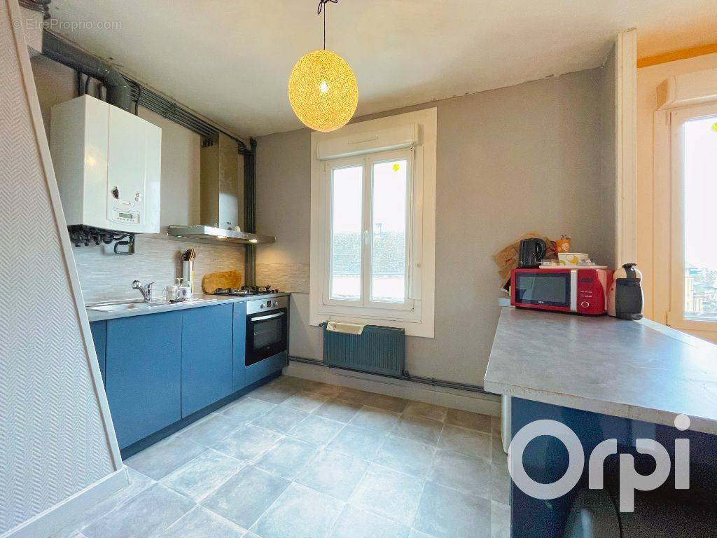 Appartement à CLERMONT