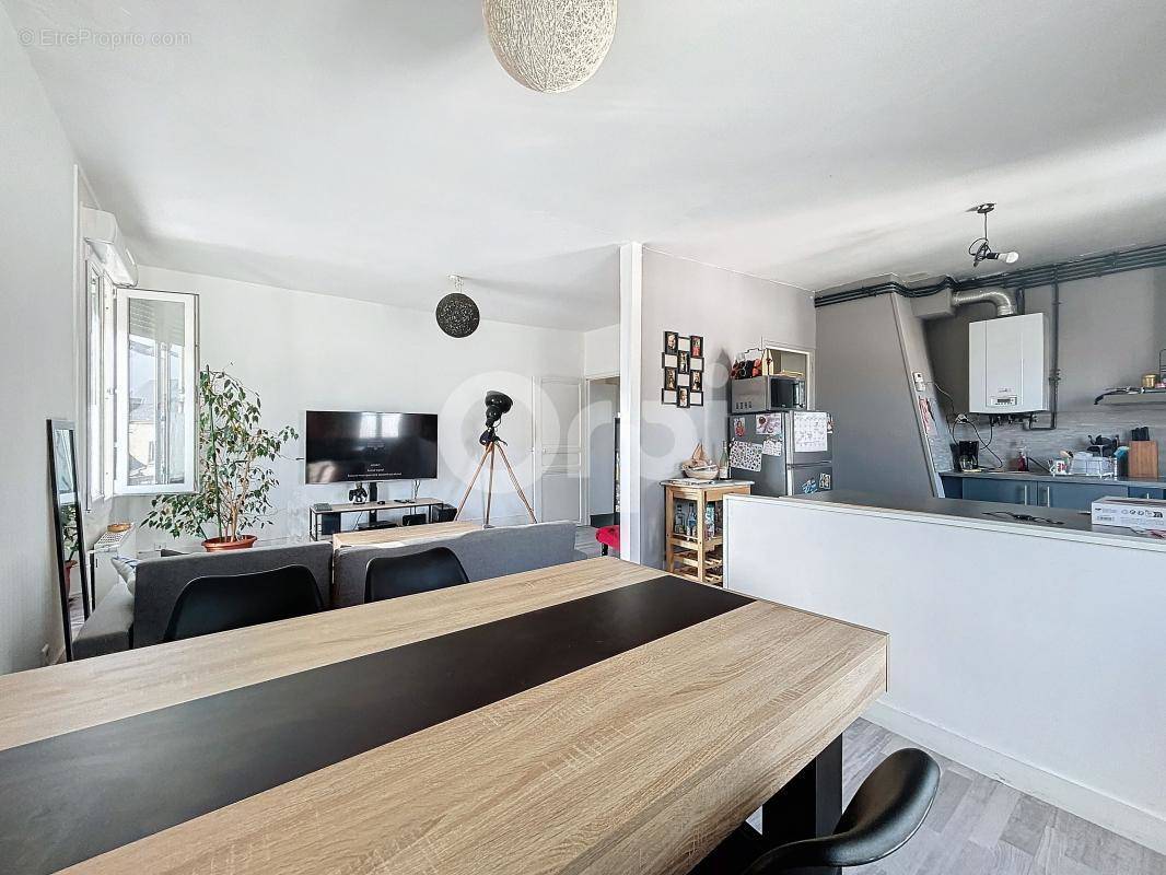 Appartement à CLERMONT