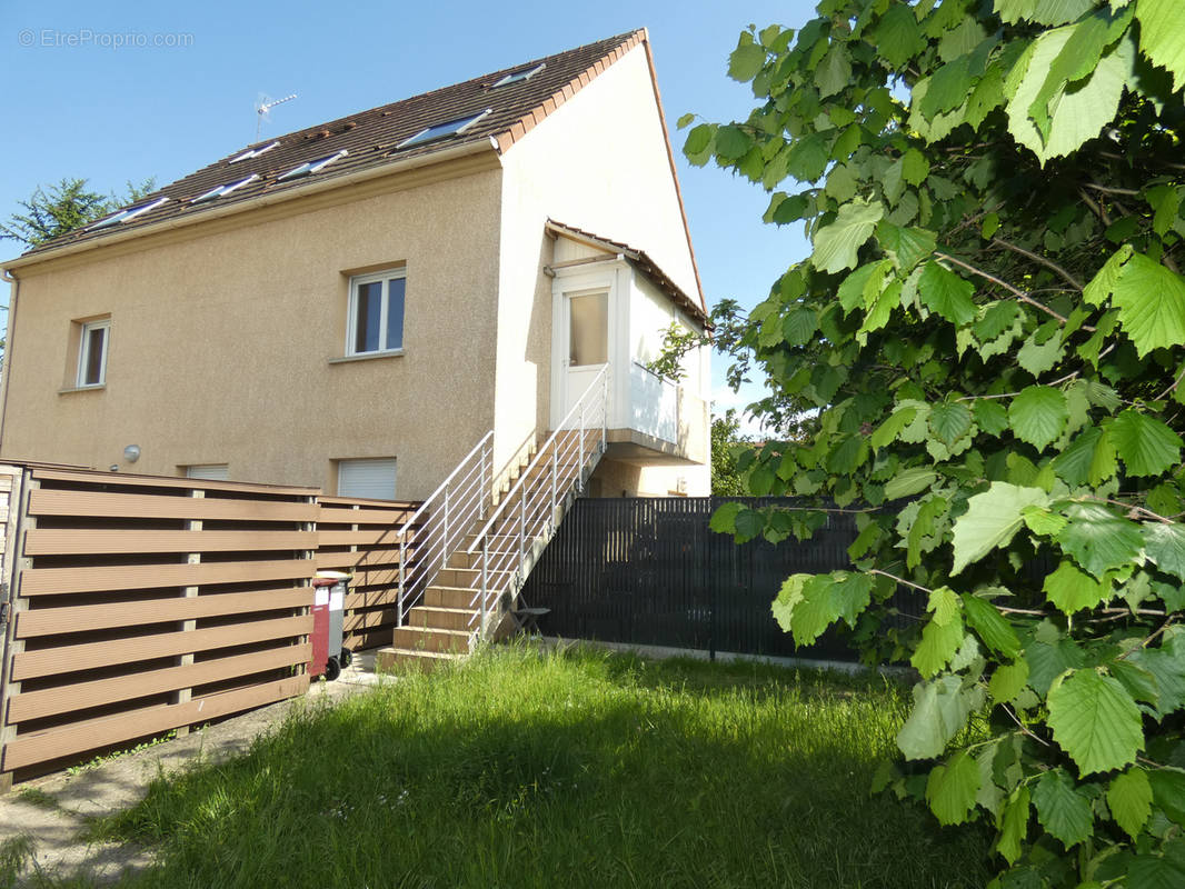 Appartement à VAIRES-SUR-MARNE