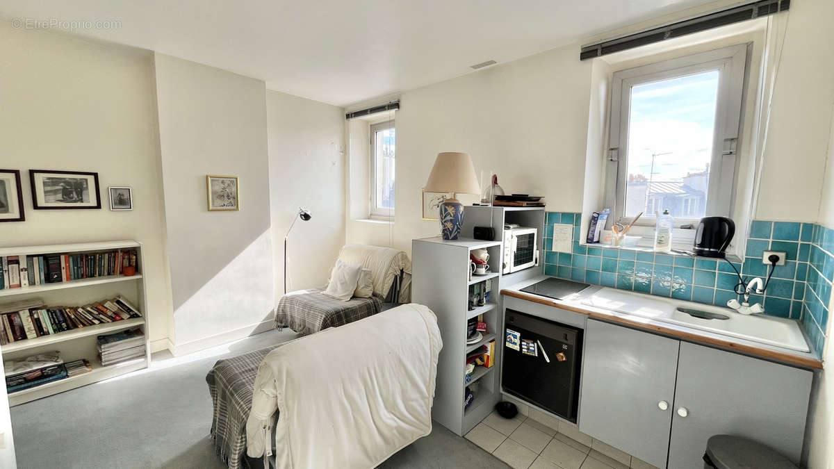 Appartement à PARIS-9E