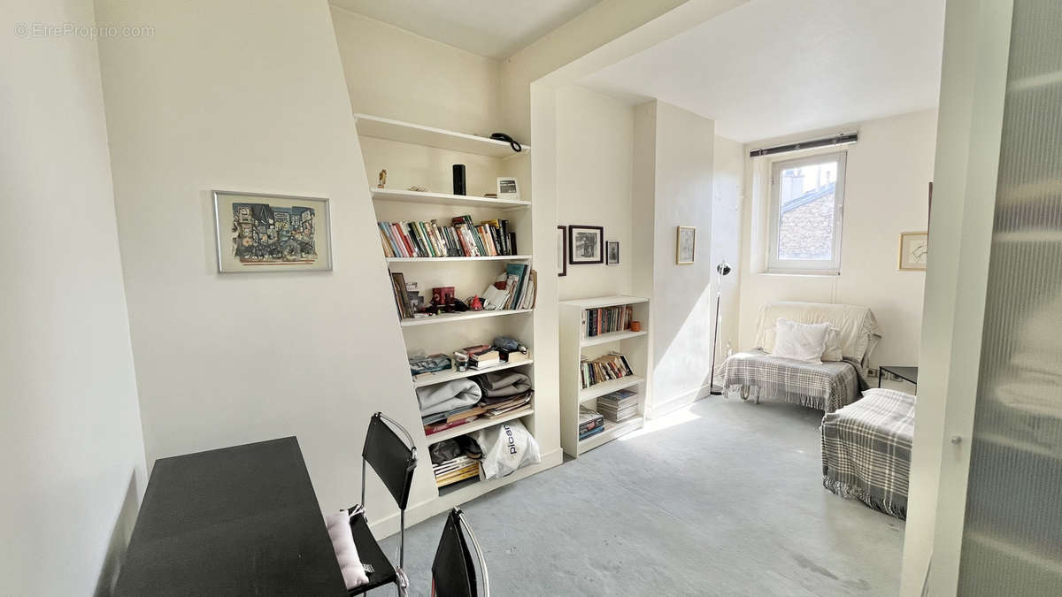 Appartement à PARIS-9E