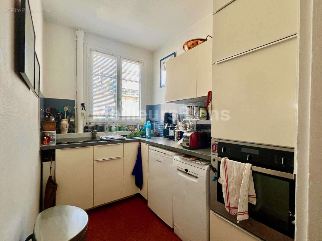 Appartement à PARIS-15E