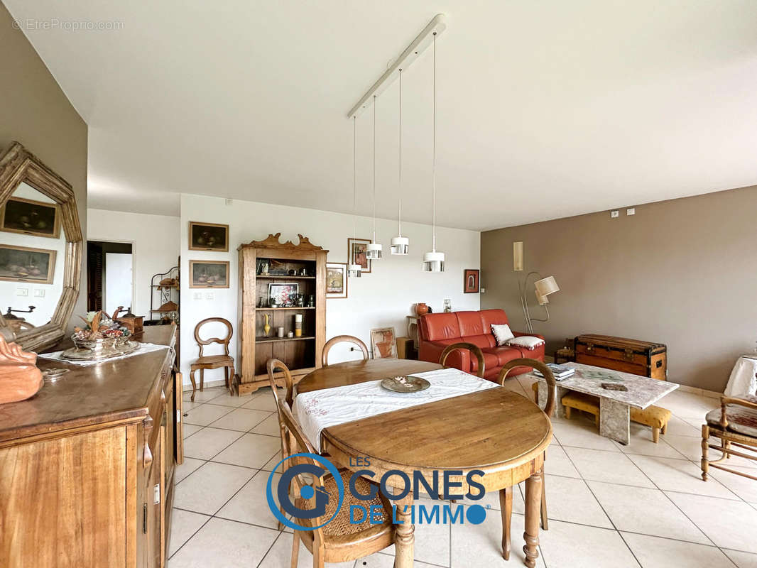 Appartement à LYON-9E