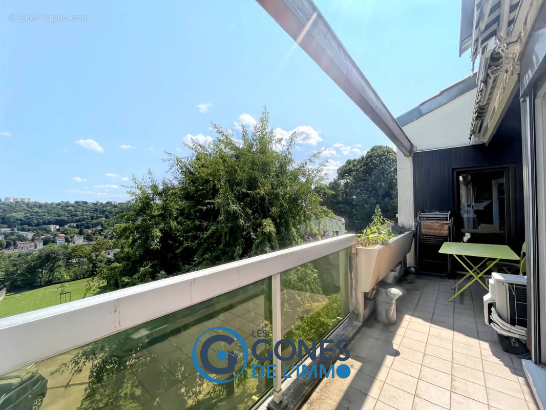 Appartement à LYON-9E