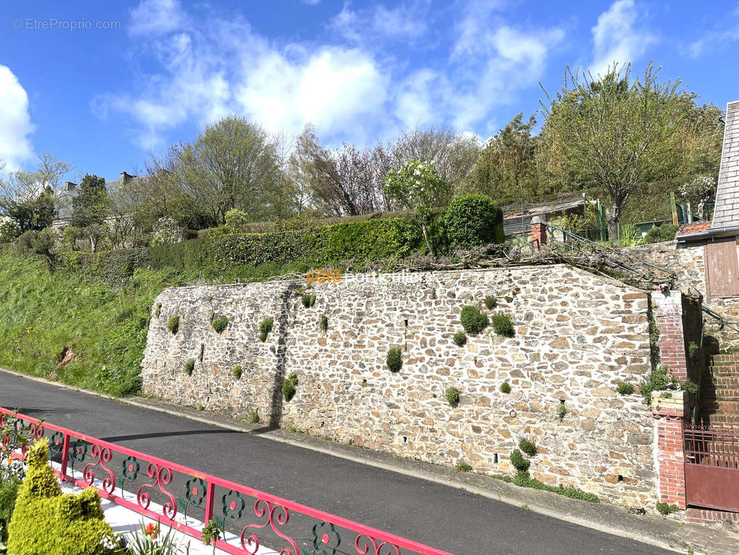 Maison à PONT-HEBERT