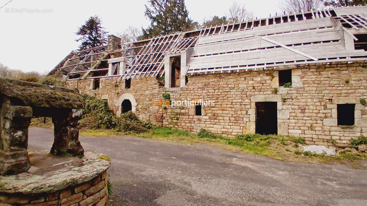 Maison à LANGUIDIC