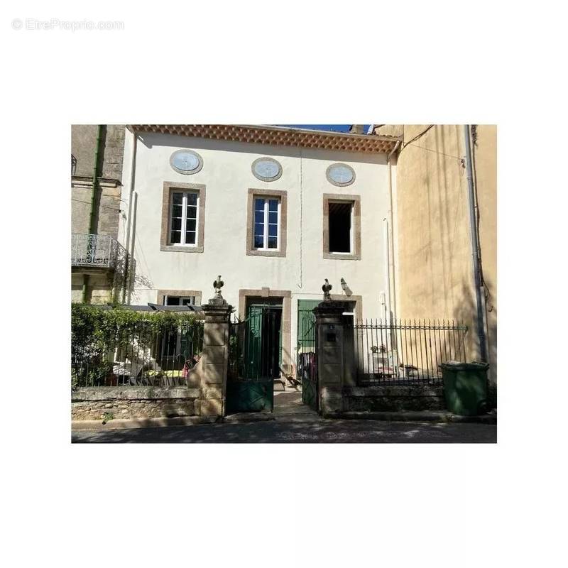 Maison à ROQUEBRUN