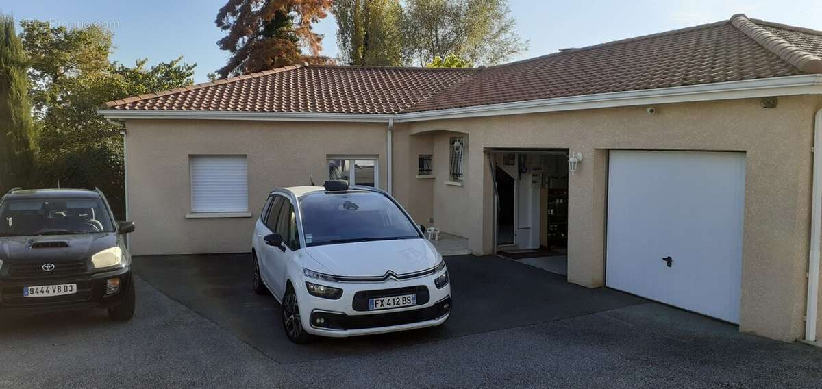 Maison à BELLERIVE-SUR-ALLIER