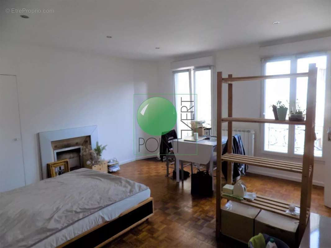 Appartement à PARIS-12E