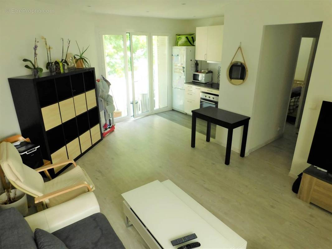 Appartement à BALLANCOURT-SUR-ESSONNE