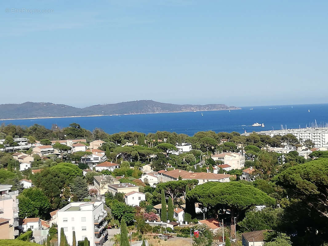 Appartement à CAVALAIRE-SUR-MER